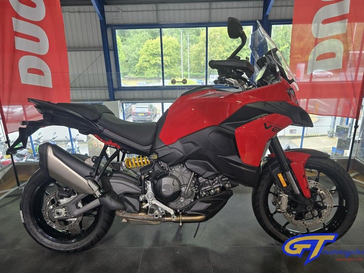 DUCATI MULTISTRADA V2