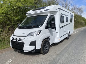 Used Etrusco T 7400 T 7400 for sale in Wythall | Image 2