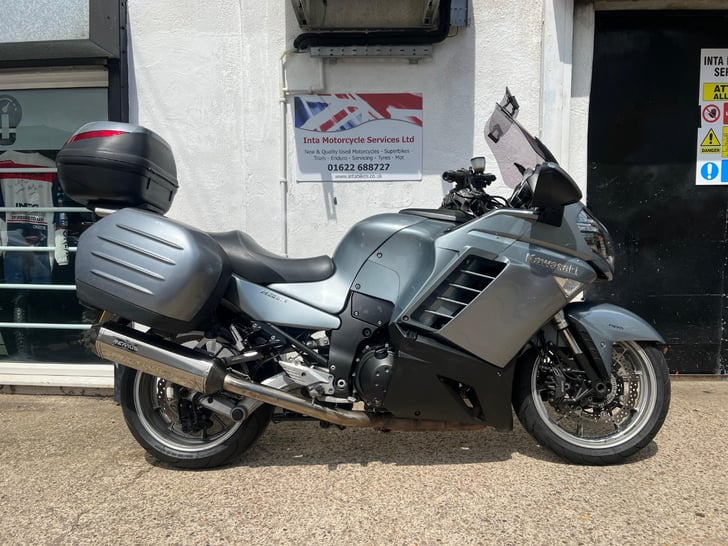 Kawasaki 1400 GTR Grand Tourer