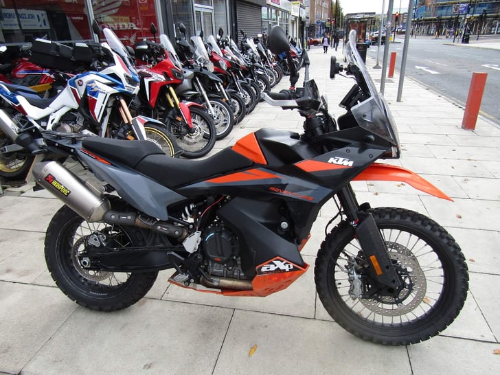 KTM 890 ADVENTURE