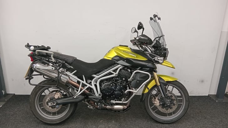 Triumph TIGER 800