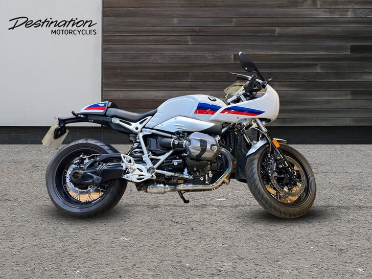 BMW R NINE T RACER
