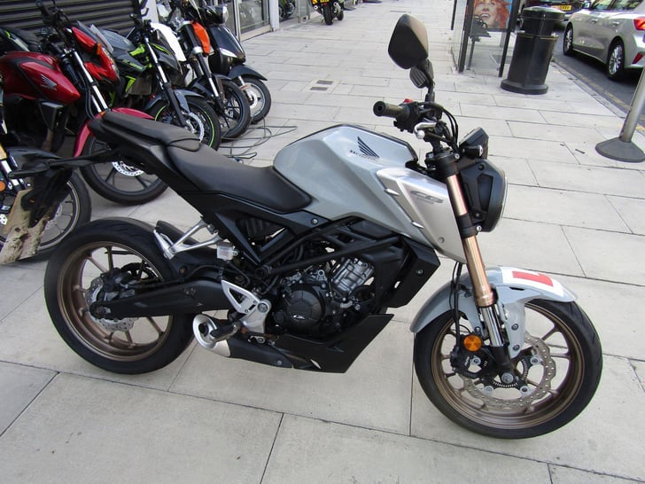 Honda CB125R 125