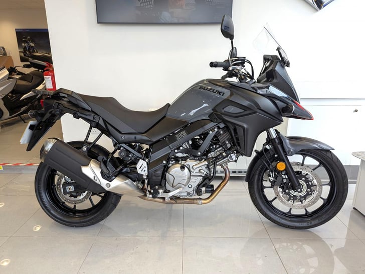 Suzuki DL650AM4 