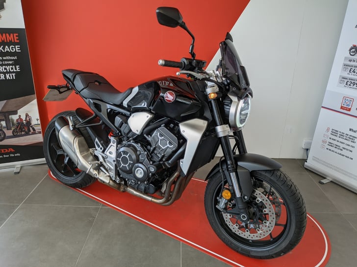 Honda CB1000R