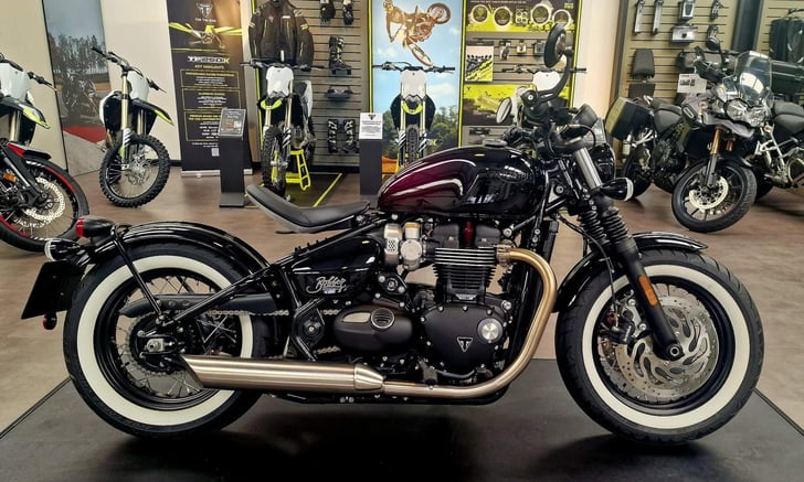 Triumph BOBBER 1200