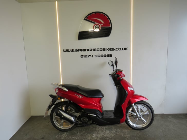 Peugeot TWEET 125
