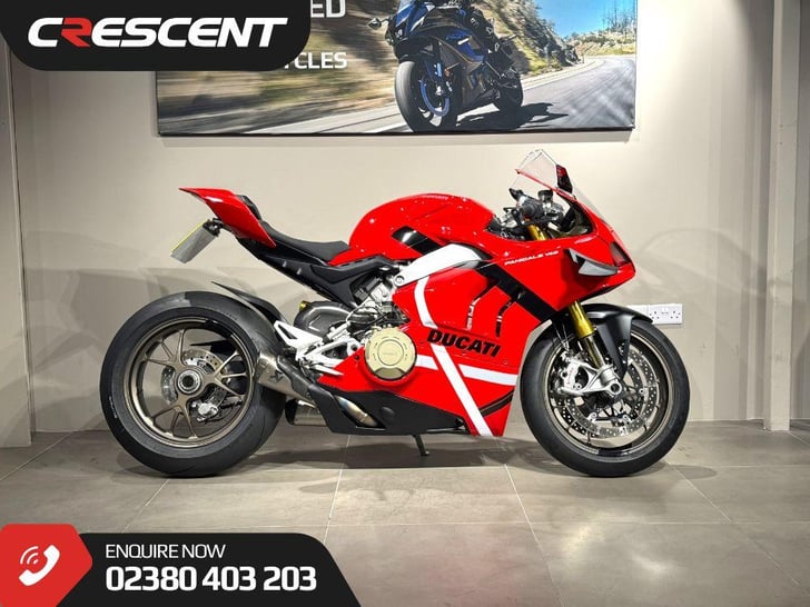 Ducati PANIGALE V4 S