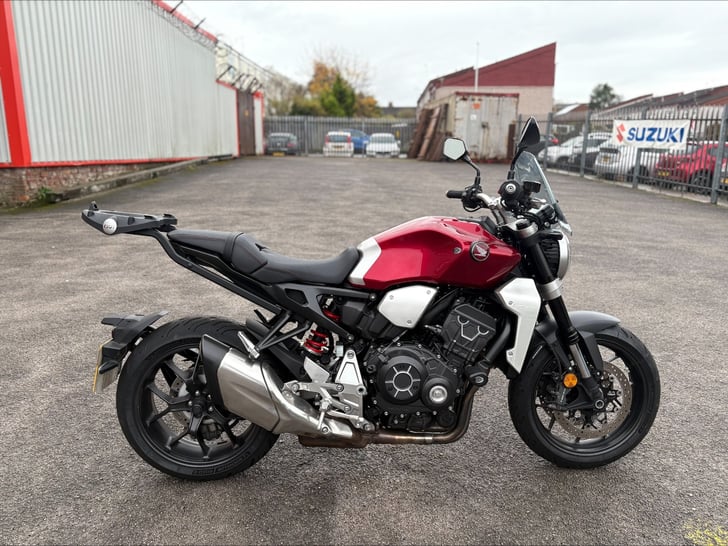 Honda CB1000R