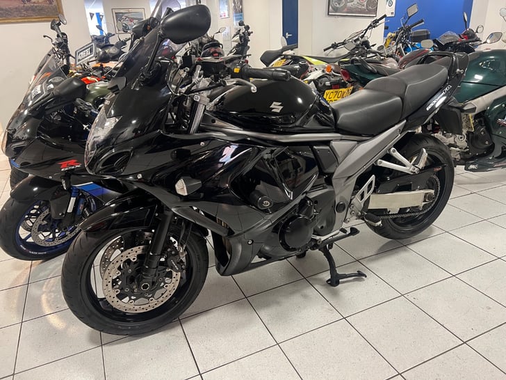 Suzuki GSX1250F