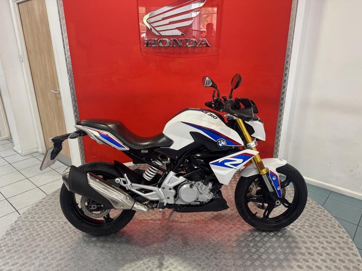 BMW G 310 R