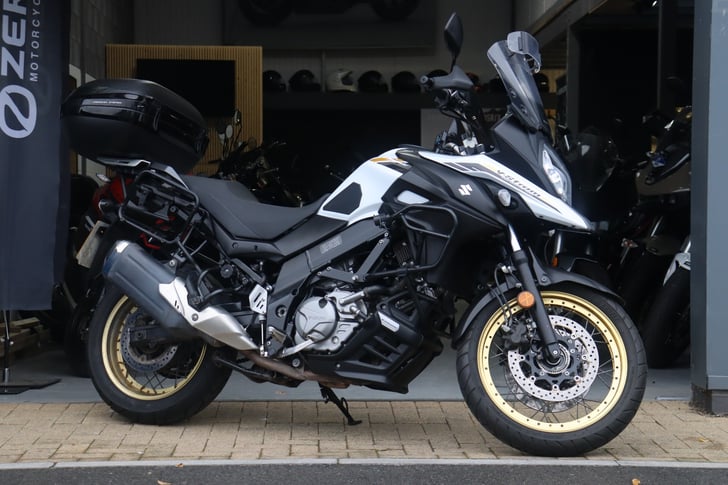 Suzuki V-STROM 650 XT