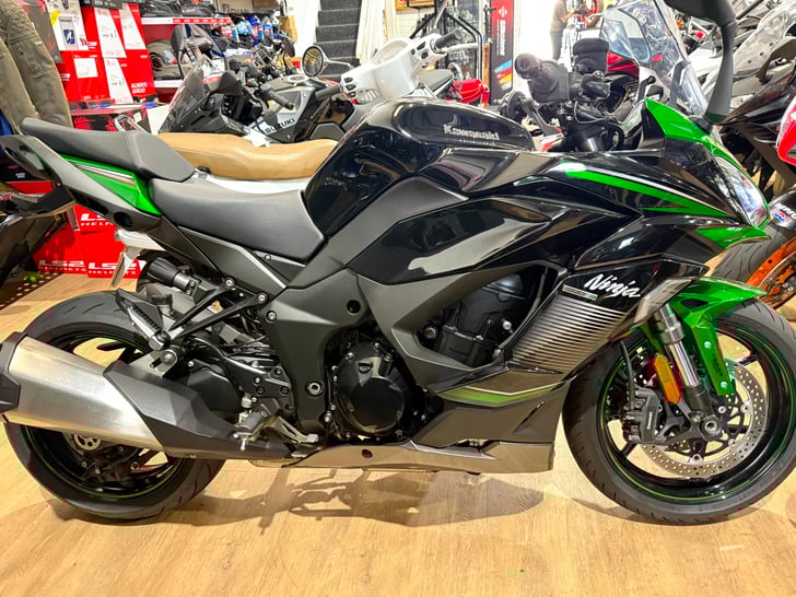 Kawasaki Z1000SX