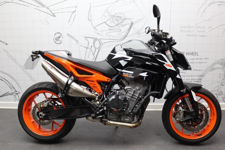 KTM 890 DUKE GP 23 