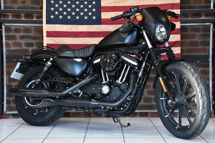 Harley-Davidson SPORTSTER XL883N IRON