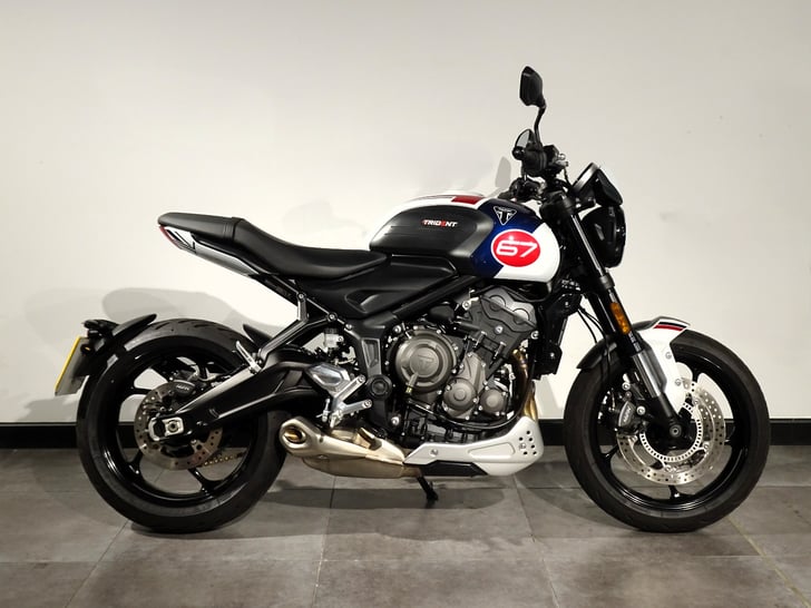Triumph TRIDENT 660 TRIPLE TRIBUTE EDITION