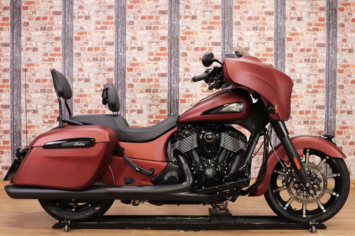 Indian Motorcycle CHIEFTAIN DARK HORSE