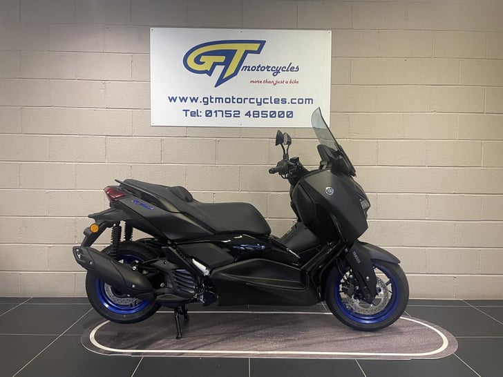 Yamaha XMAX 125