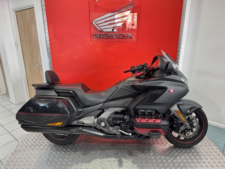 Honda GL1800 Gold Wing DCT