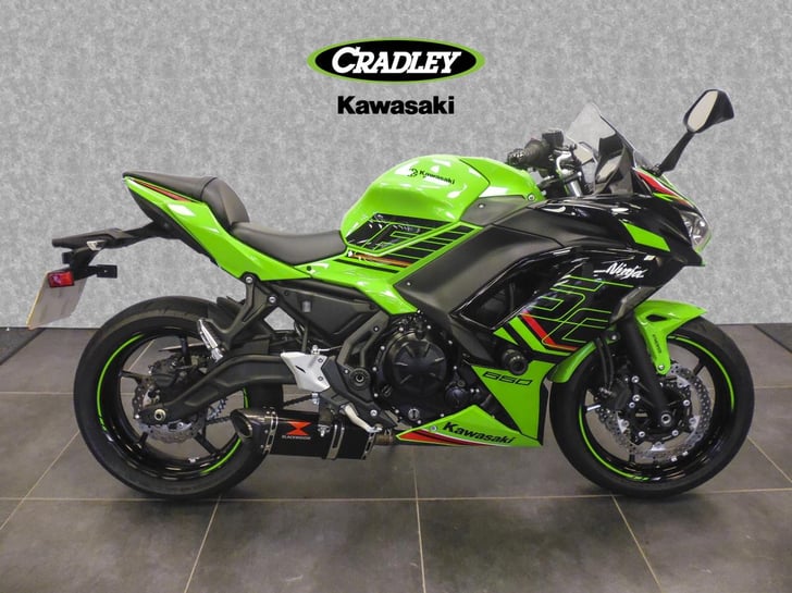 KAWASAKI NINJA 650