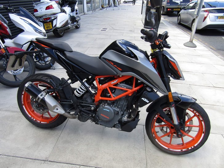 KTM 390 DUKE ABS