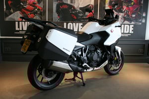 Used Honda NT1100 NT1100 1100 for sale in Watford | Image 3