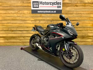 Used Honda CBR CBR 650R for sale in Swindon | Image 2