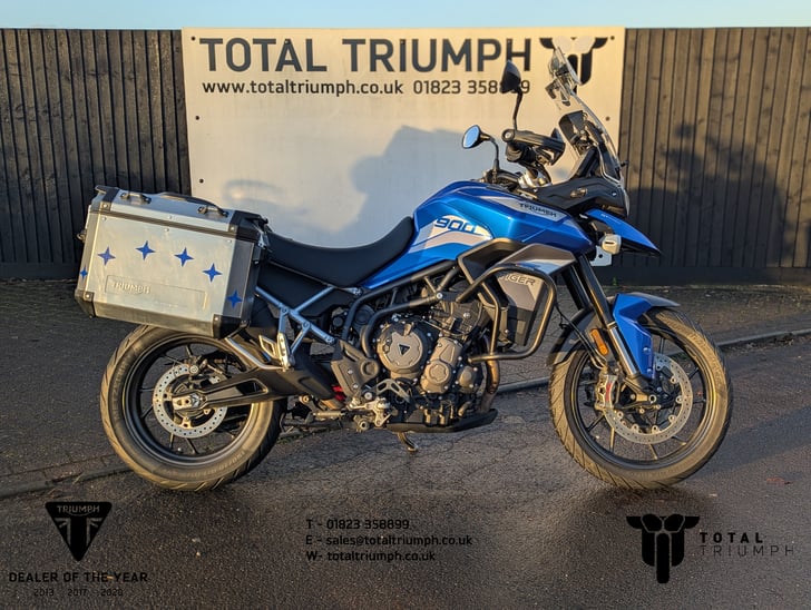 TRIUMPH TIGER 900 GT PRO