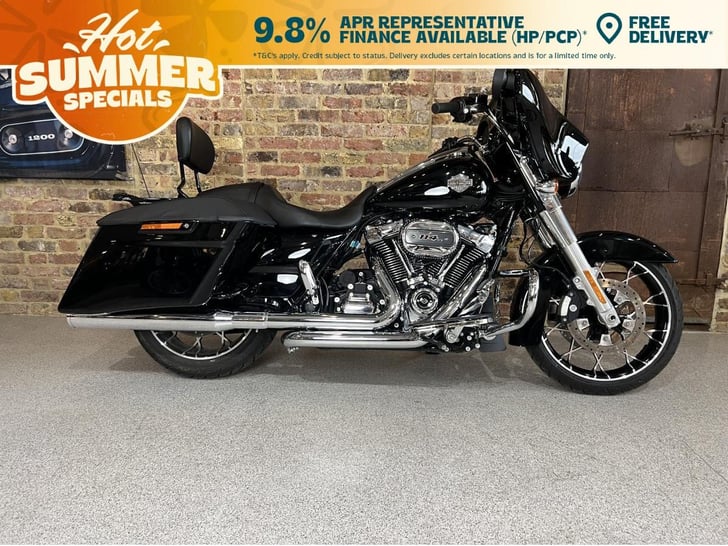 HARLEY-DAVIDSON STREET GLIDE SPECIAL