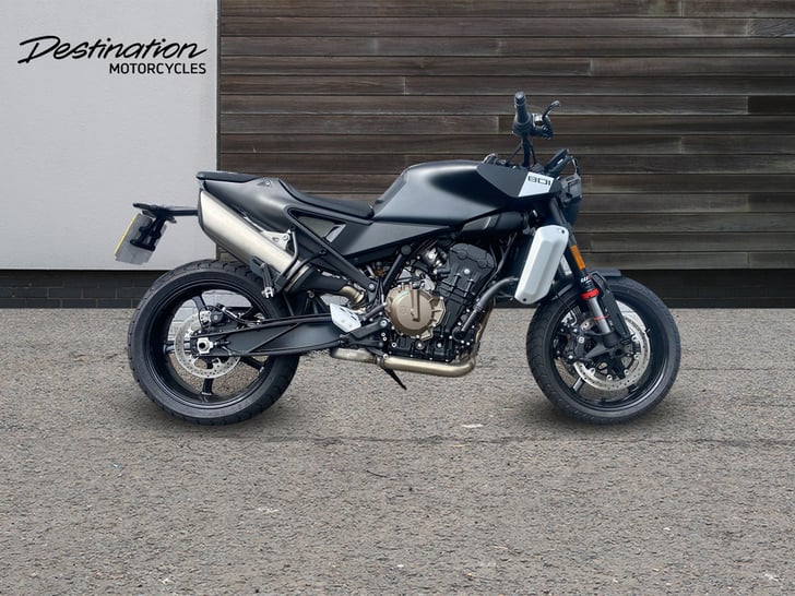 Husqvarna SVARTPILEN 801