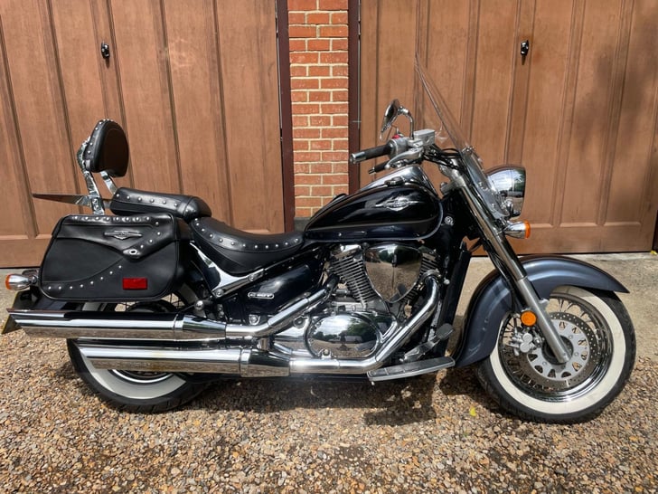 Suzuki VS800 INTRUDER