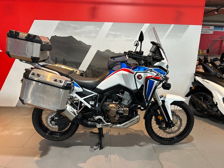 Honda CRF1100L AFRICA TWIN DCT
