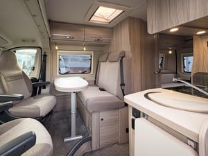 Used Elddis AUTOQUEST 155 AUTOQUEST 155 for sale in Wythall | Image 2