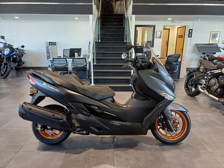 Suzuki BURGMAN 400