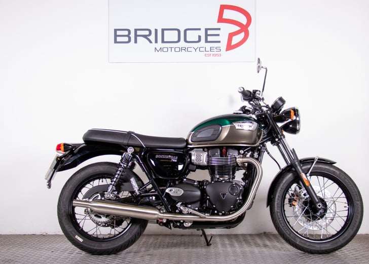 Triumph BONNEVILLE T100