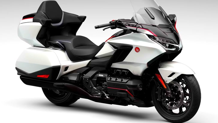 Honda GL1800 GOLD WING TOUR DCT