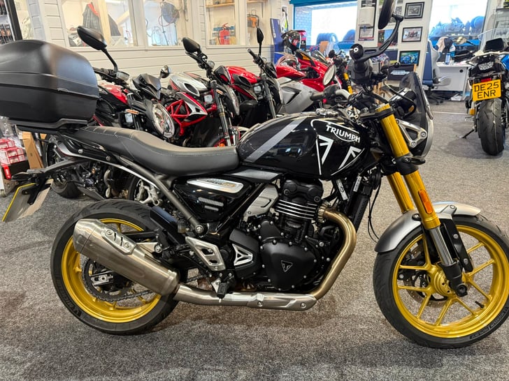 Triumph SPEED 400