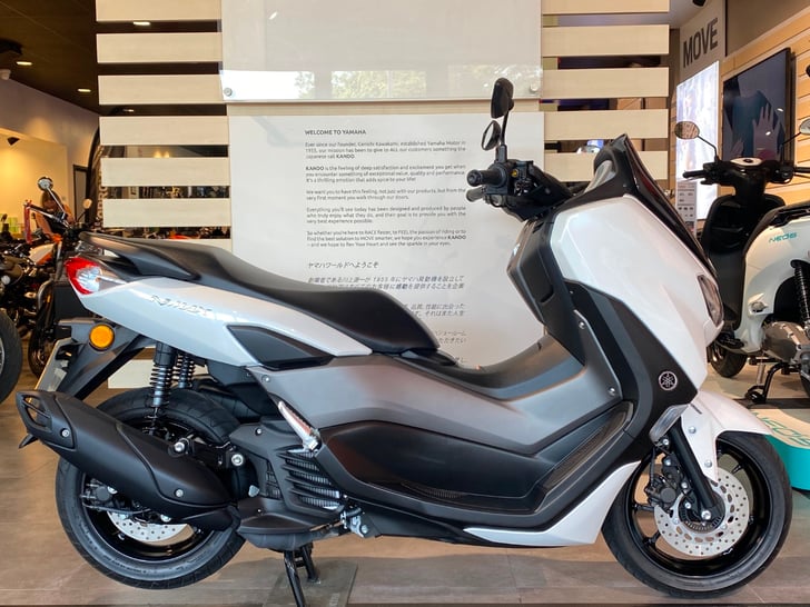 YAMAHA NMAX 125
