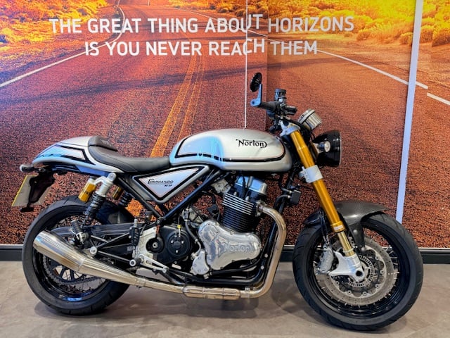 NORTON COMMANDO 961 SP