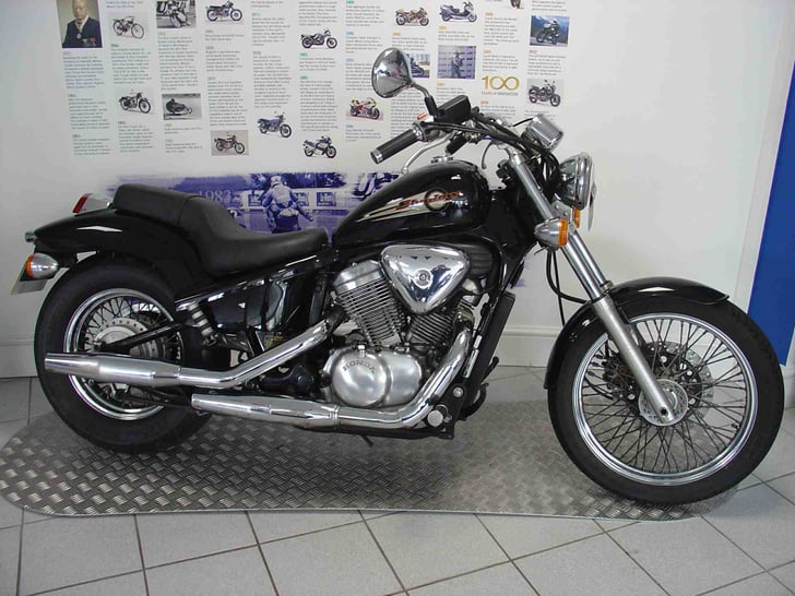 Honda VT600C 