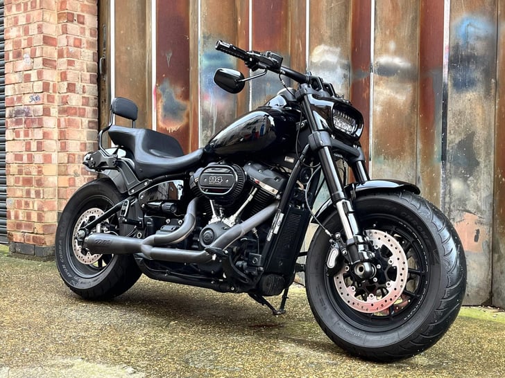 Harley-Davidson SOFTAIL 1870 FAT BOB 114 (BLACK)