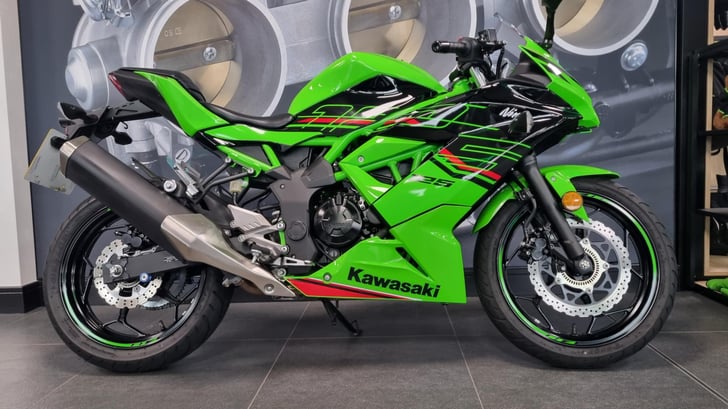 Kawasaki NINJA 125