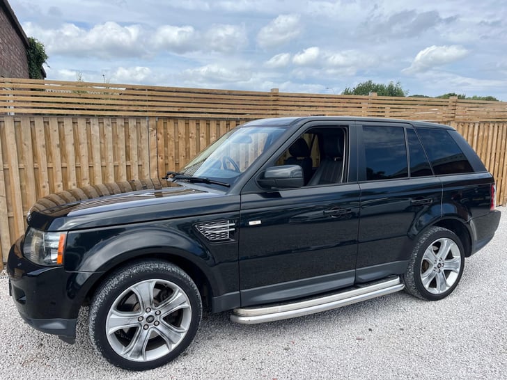 Land Rover RANGE ROVER SPORT for sale in Chesterfield