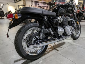 Used Triumph BONNEVILLE BONNEVILLE T120 for sale in Newcastle | Image 2