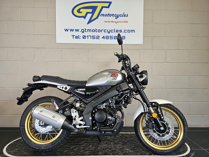 YAMAHA XSR125 Legacy