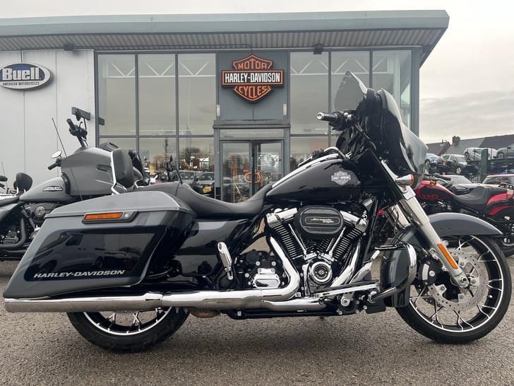 Harley-Davidson TOURING FLHXS STREET GLIDE SPECIAL