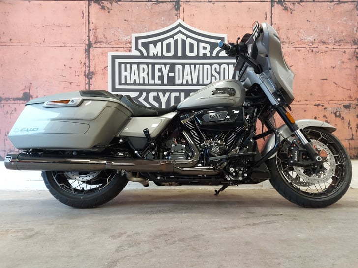 Harley-Davidson CVO™ Street Glide®