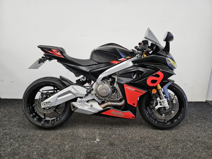 Aprilia RS 660