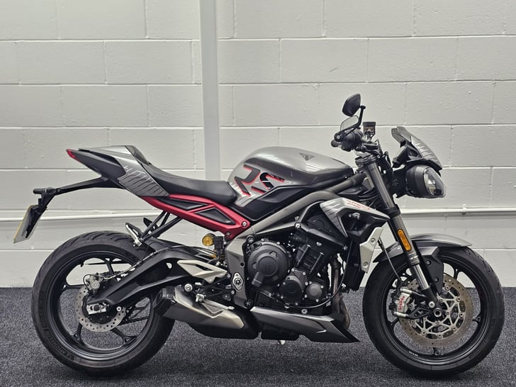 Triumph STREET TRIPLE 765 RS
