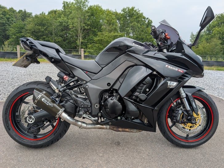 Kawasaki Z1000SX